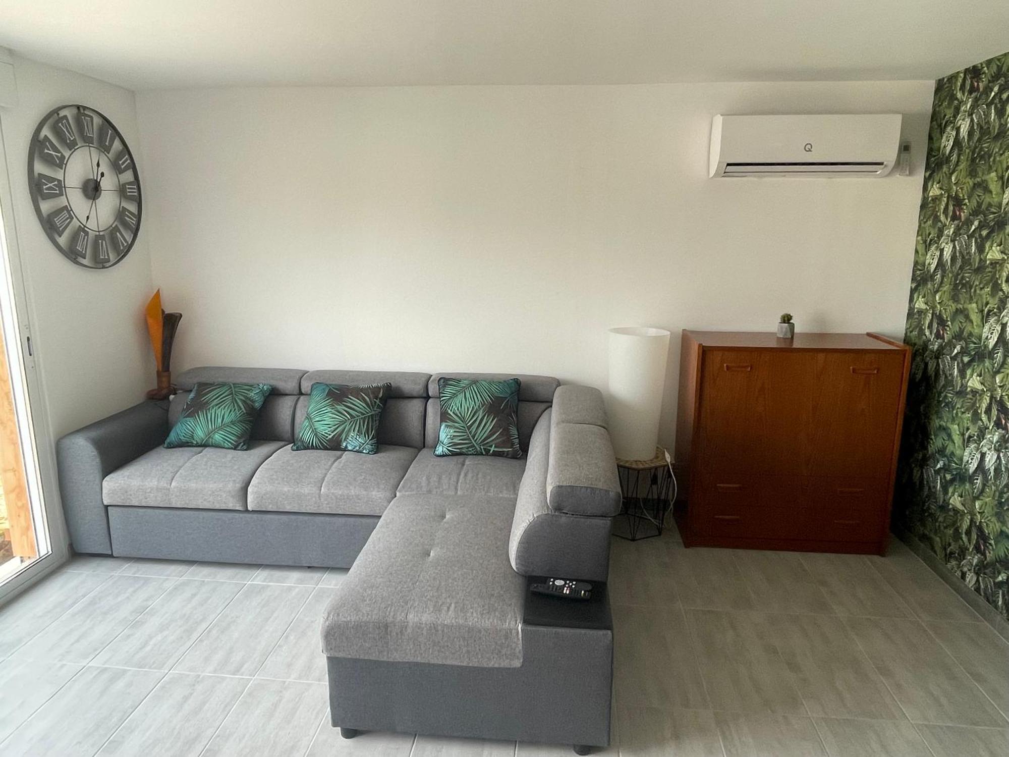 Gite Altair Mialet  ภายนอก รูปภาพ